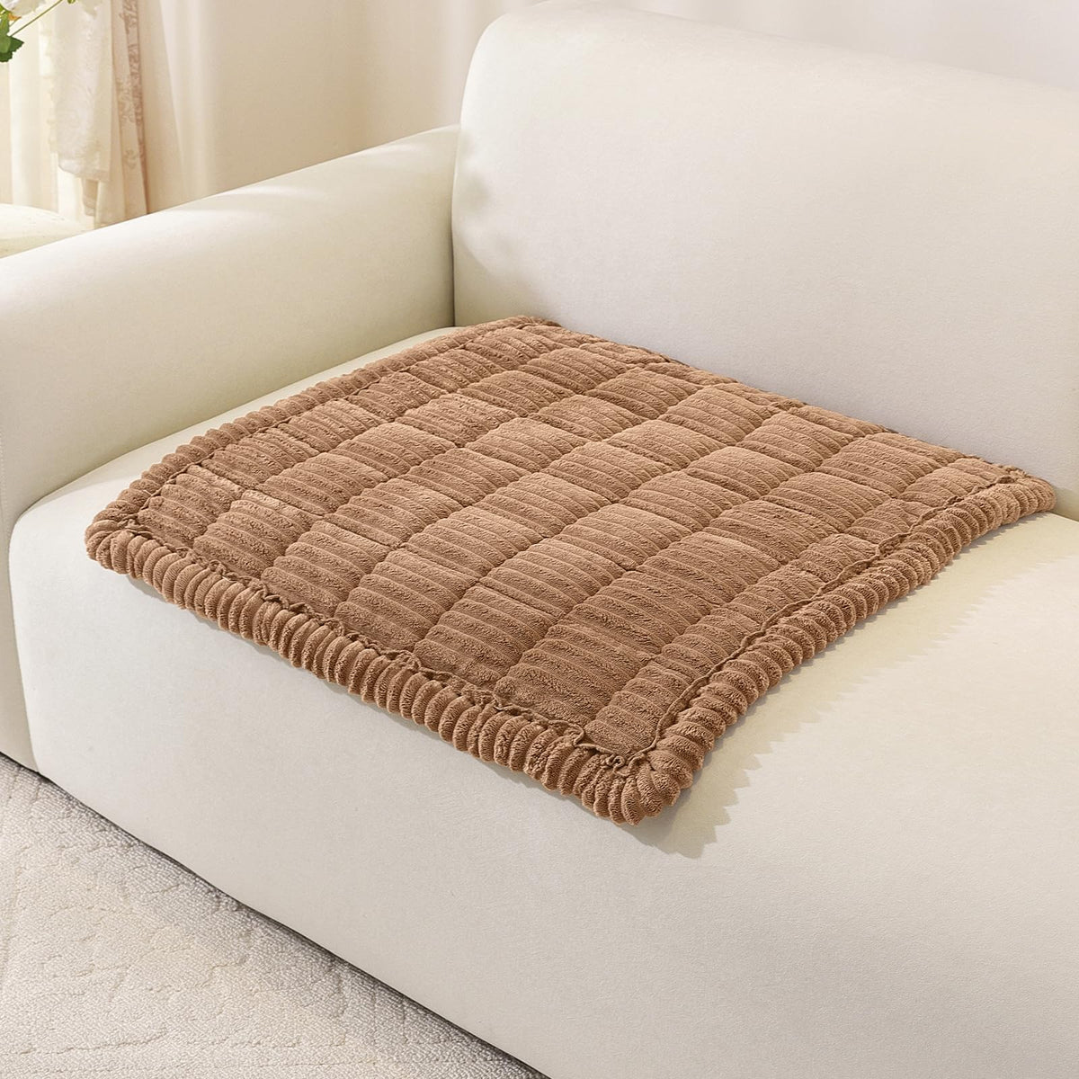 OstepDecor Couch Cover for Dogs, Washable Non Slip Sofa Cover for Pets
